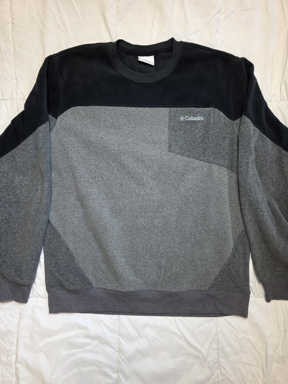Columbia Lodge Fleece Men's Two-Tone Gray & Black Crew Sweatshirt Size Large